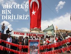 Bölücülere lanet yağıyor..